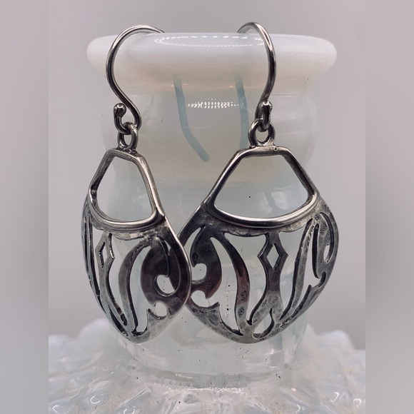 Silpada RARE HTF Sterling Parisian French Wire Earrings - Picture 2 of 14